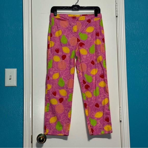 LILLY PULITZER Liza capri pants Hibiscus Pink Marzipan Print Size 4 EUC - Picture 10 of 14